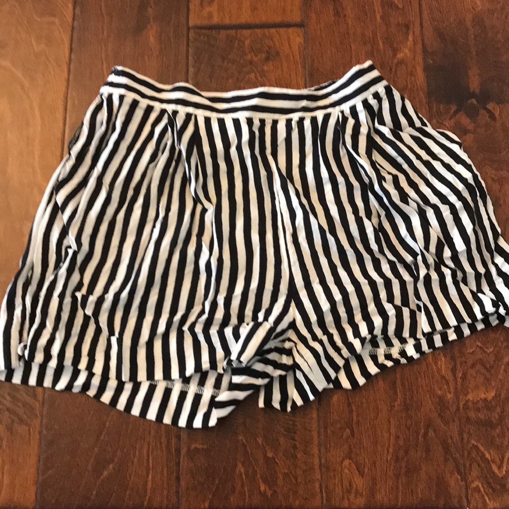 H and M Black and white striped shorts